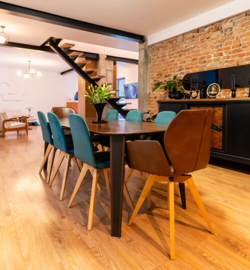 Komfortowy i energooszczędny dom na dużej 50-arowej działce